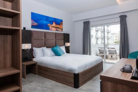 Pebbles Resort - 6