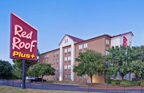 Red Roof Inn Plus+ Austin South - 14