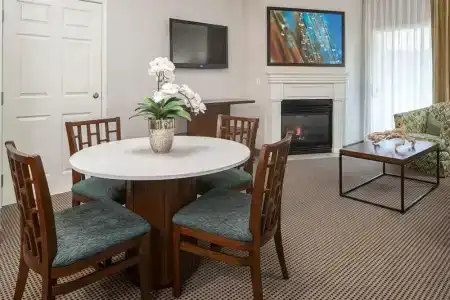 Tahiti All-Suite Resort - 42