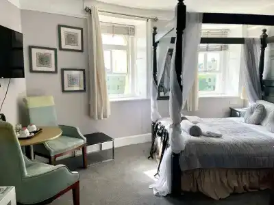 Brunswick Square & Spa - 54