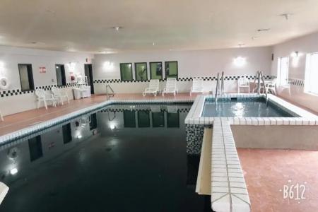 Country Inn & Suites by Radisson, West, KS - 20