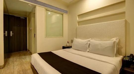 Mumbai House-Juhu - 46