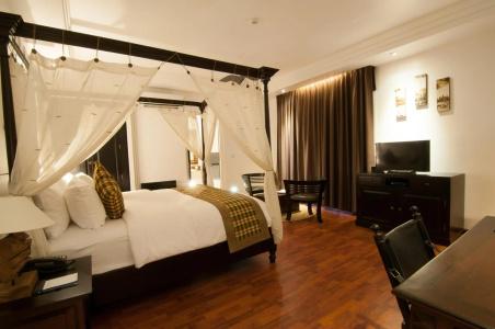 La Rose Suites - 46