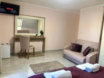 Alenso Guesthouse - 25