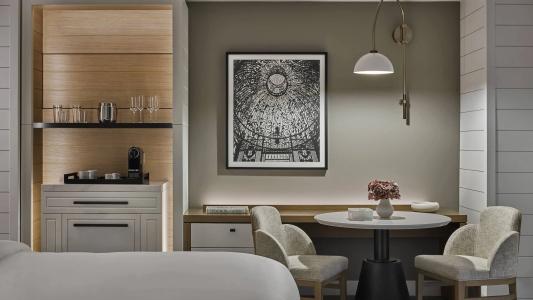 Four Seasons New Orleans - 13