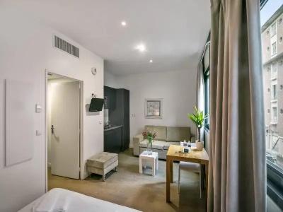 Zenitude Hôtel-Résidences Lorda - 94