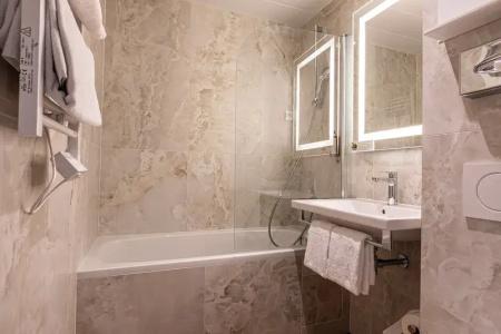 Best Western Montcalm - 52