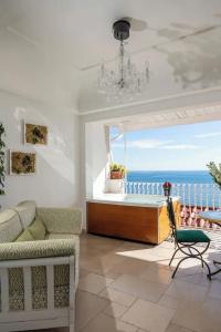 Eden Roc Suites - 339