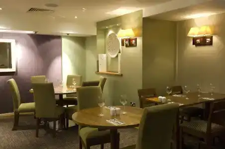Premier Inn Victoria - 22
