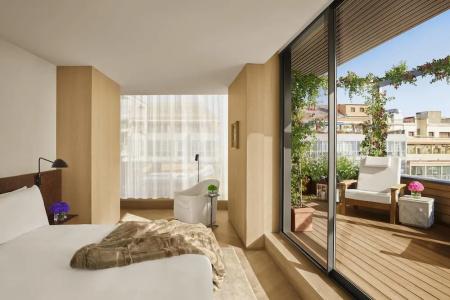 The Barcelona Edition - 5