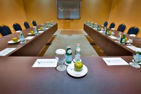 Signature Inn Deira - 10