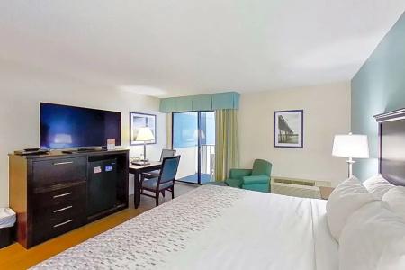 Carolinian Beach - 423
