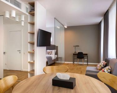 Best Western Plus Market Square Lviv - 6