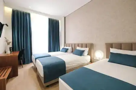 Golden City & Spa - 78