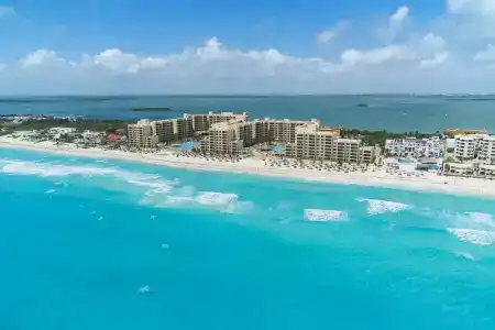 The Royal Sands Resort & Spa - 28
