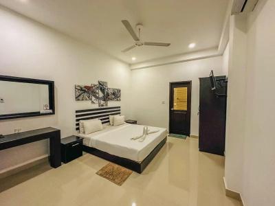 Sunrise Palace Negombo - 27