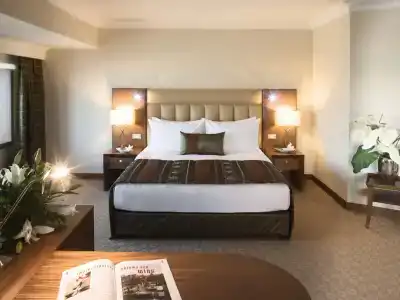Mövenpick Izmir - 3