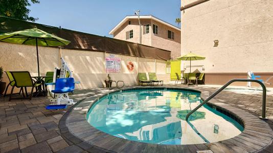 Best Western Plus - 12