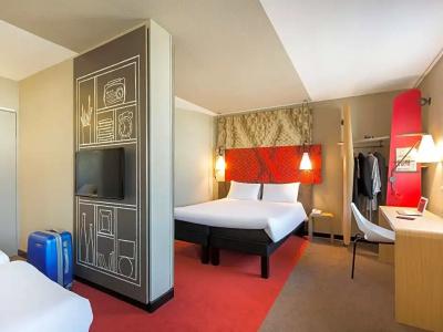 ibis Rennes Centre Gare Sud - 35