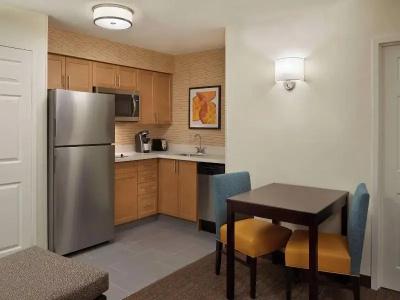 Residence Inn by Marriott Airport - 54