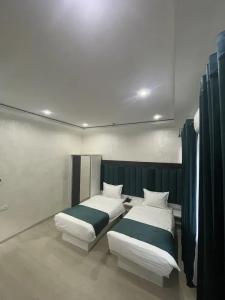 Loft - 16