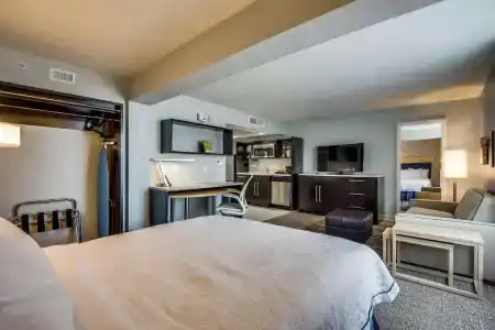 Home2 Suites By Hilton Dfw Airport South - 75