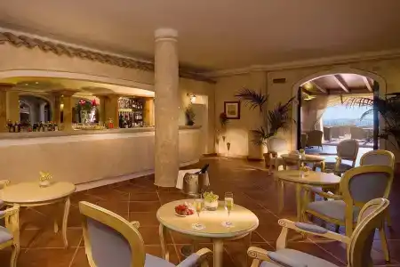 Colonna Resort - 13