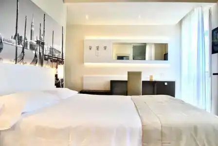 Palace Regina - 56