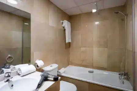 Madrid Airport Suites, Affiliated by Meliá - 8