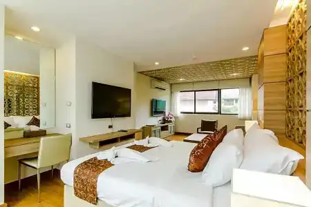S17 Nimman - 145