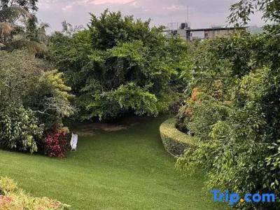 Castle Hill Bungalow - 70