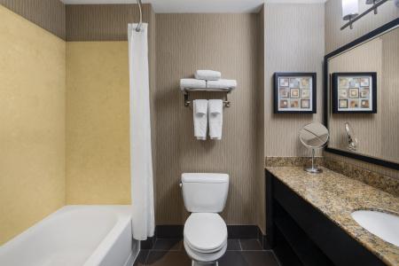 Best Western Premier Freeport Inn Airport - 7