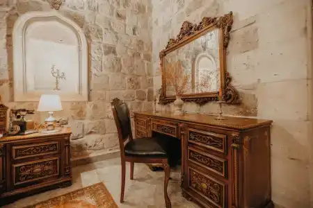 Serenus Cave Suites - 34
