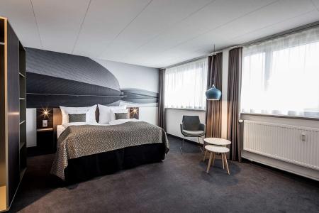 Best Western Plus Airport - 35