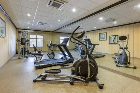 Best Western Plus Suites - 23