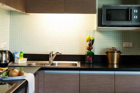 Lohas Residences Sukhumvit - 14
