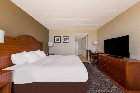 Comfort Inn South Oceanfront - 45