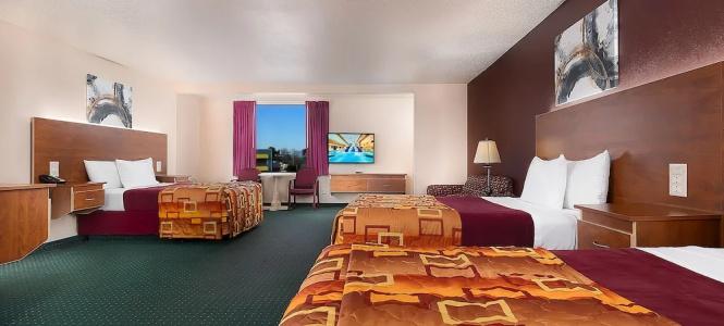 Grand Marquis Waterpark & Suites - 15