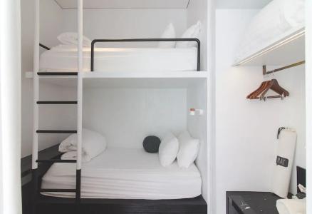 Veranda Pool Suite - 103