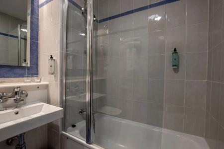 Travelodge Alicante Puerto - 43