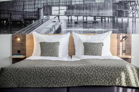 Best Western Plus Airport - 56