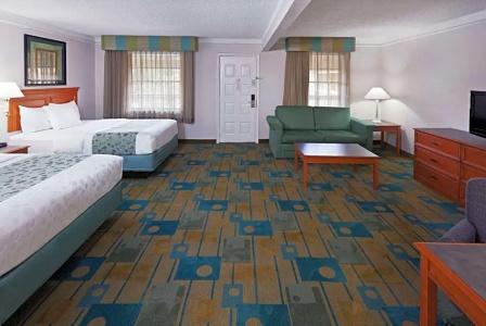 La Quinta Inn by Wyndham Austin Oltorf - 39