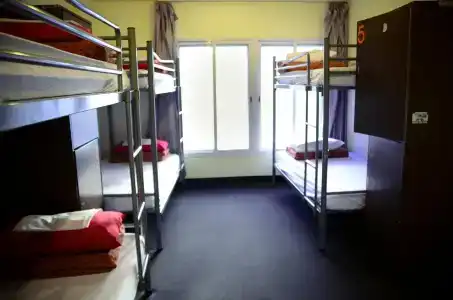 790 on George Backpackers - 4