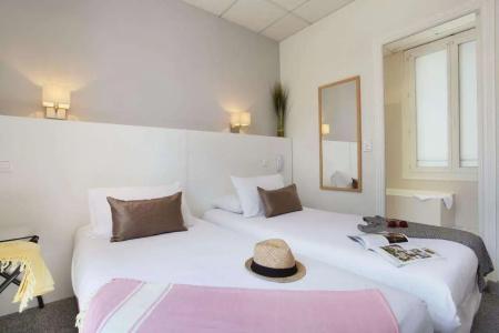 hôTel p.l.m. - 22