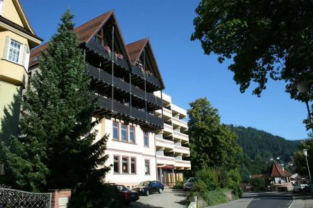 Bergfrieden - 3