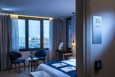 Lavris City Suites - 79