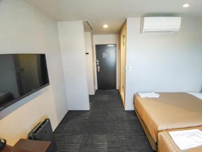 Livemax Kokura Ekimae - 36