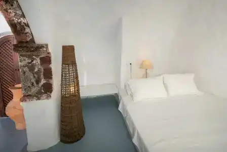 Alexander's Suites - 17
