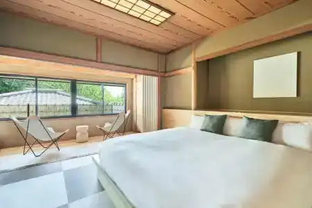Ando Nara Wakakusayama - 88