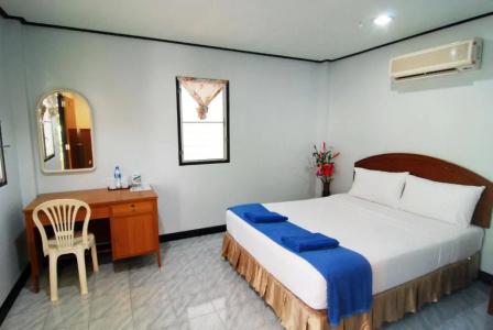 Lanta Coral Beach Resort - 34